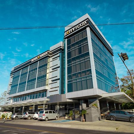 Hotel City Plaza & Suites David Zewnętrze zdjęcie